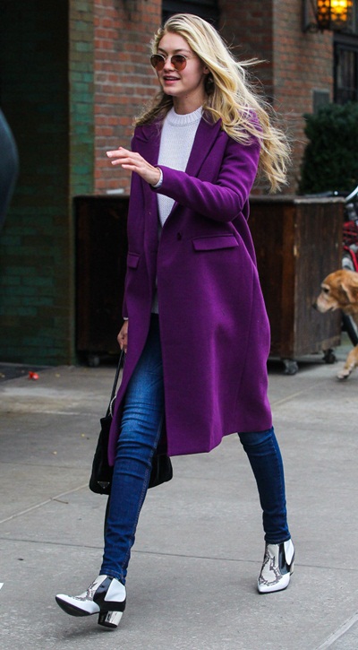Gigi Hadid Out For Lunch In New York City
