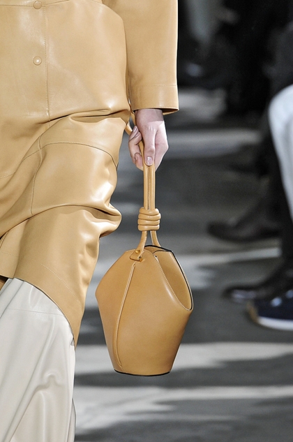 LoeweParis RTW Fall Winter 2015 March 2015