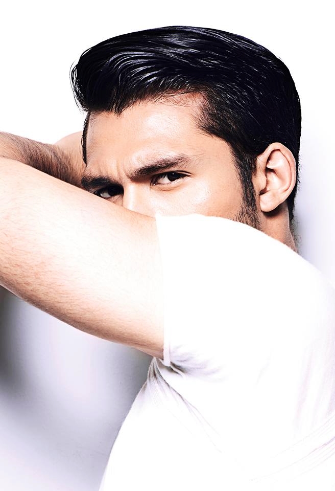 GLAMLelakiApril2015_