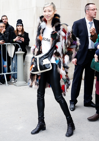 Chanel Show - Paris Fashion Week Womenswear Fall/Winter 2015/2016
