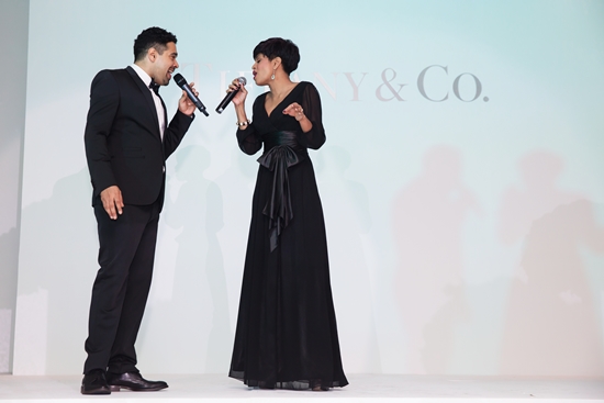 A special duet performance by husband and wife duo Jaclyn Victor and Grammy nominee Shawn Rivera