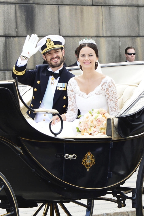 Wedding of Sofia_Hellqvist and Prince_Carl_Philip