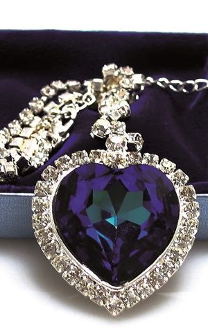 Titanic-Heart-of-Ocean-Necklace