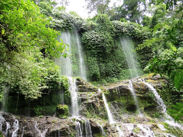 wpid-21-08-41-benang-kelambu-waterfall-3-jpg