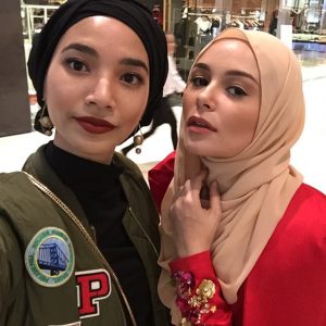 Narisa Soraya dan Sarah Hildebrand