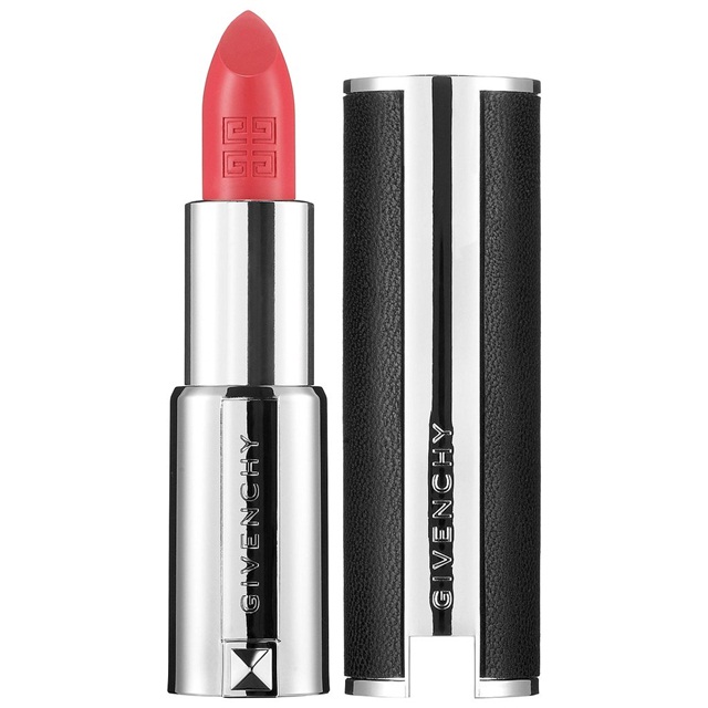 Gincu separa matte untuk bibir yang sempurna. Rona: Rose Dressing