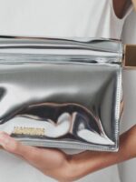 Genggaman Elegan Bersama Clutch Bag Pilihan GLAM