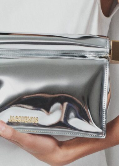 Genggaman Elegan Bersama Clutch Bag Pilihan GLAM