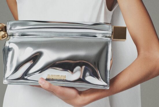 Genggaman Elegan Bersama Clutch Bag Pilihan GLAM